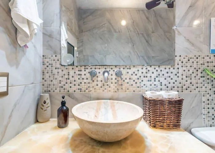 Dici Coliving Housing The Friends Cabo San Lucas