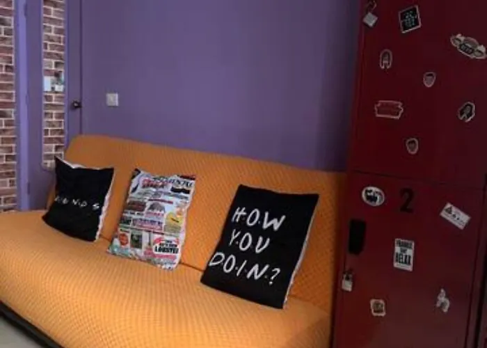 Hostal Dici Coliving Housing The Friends *